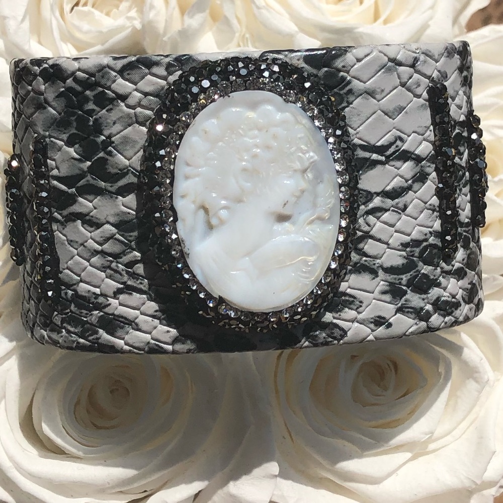 Faux snake skin cuff with a beautiful cameo!